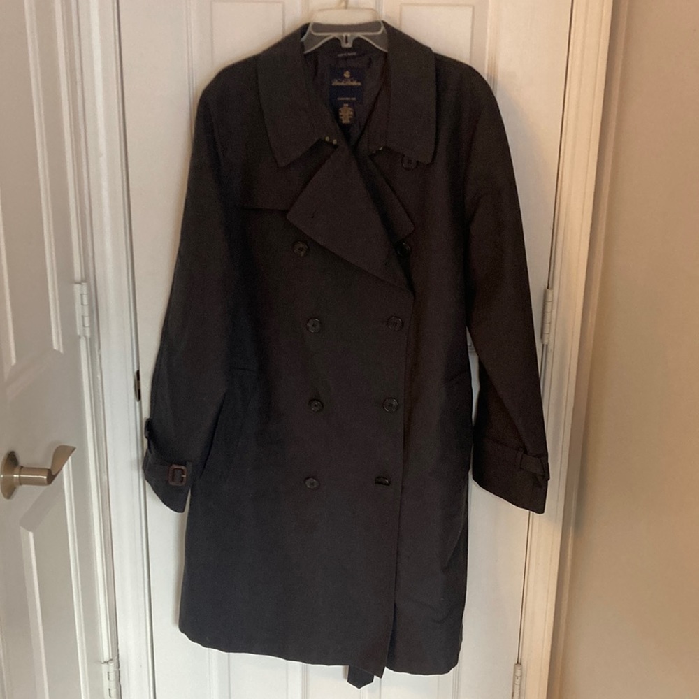 Brooks Brothers Men’s Navy Double Breasted Trench Coat, Size 44 Regular